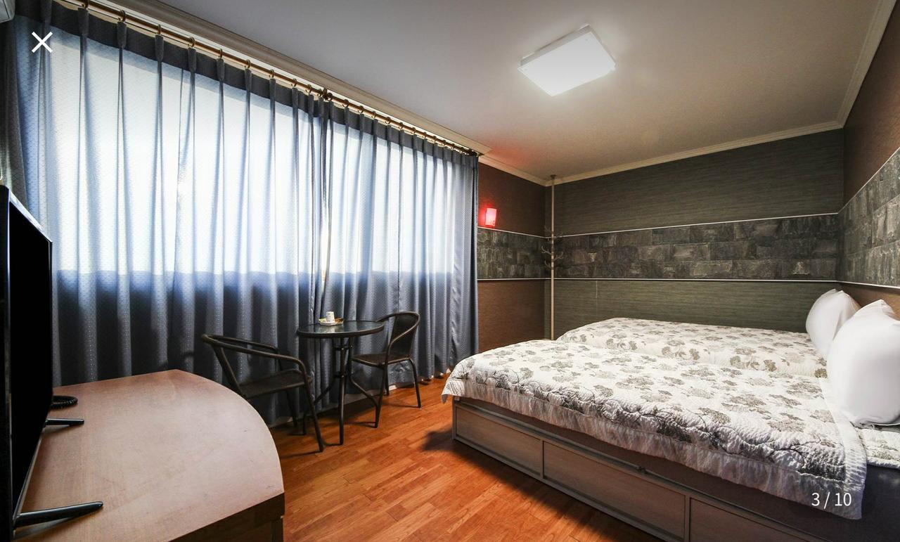 Seolhwa Motel Yangyang Exterior photo