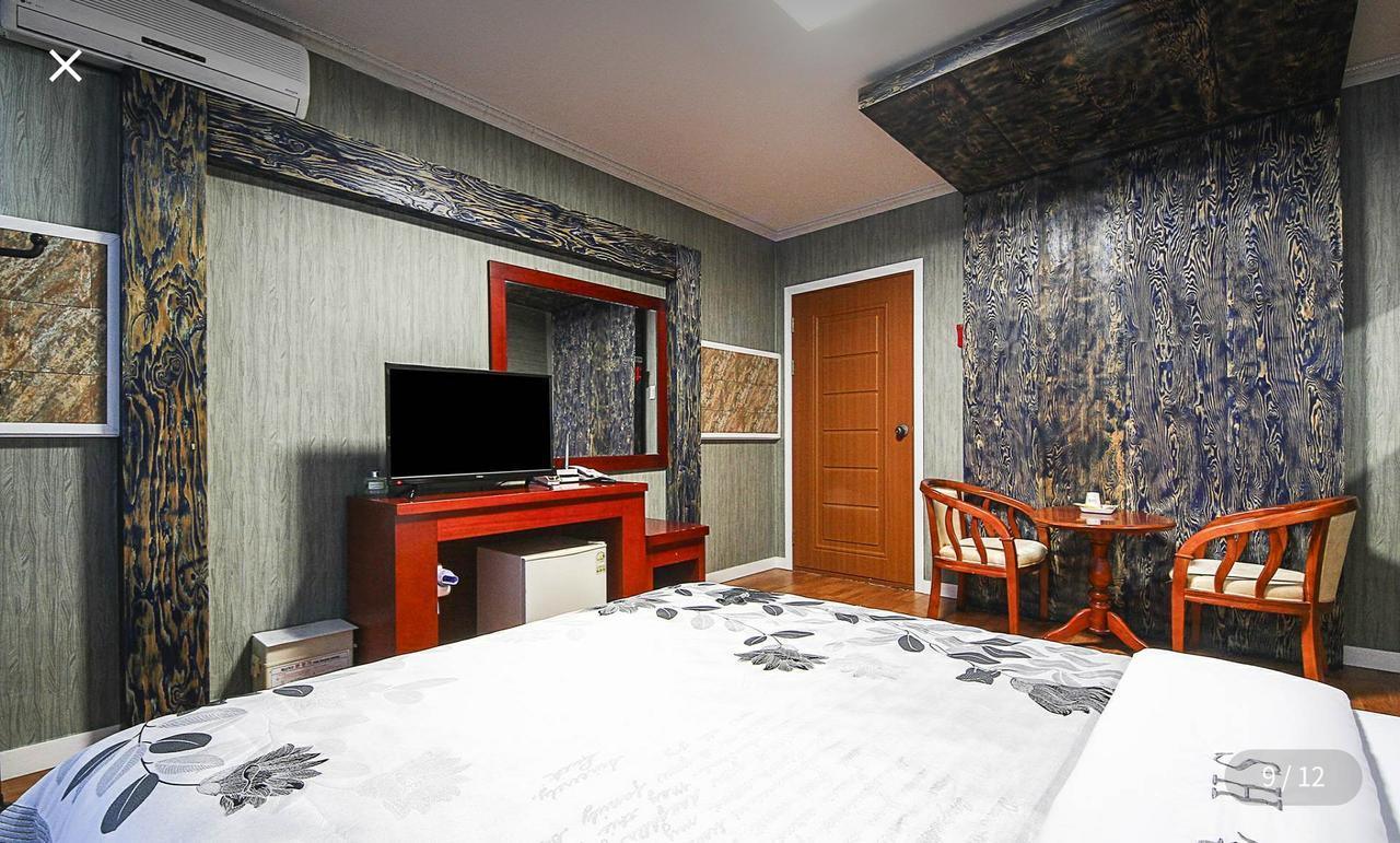 Seolhwa Motel Yangyang Exterior photo